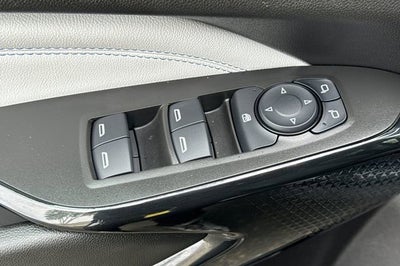 2025 Chevrolet Trax FWD 4dr LT