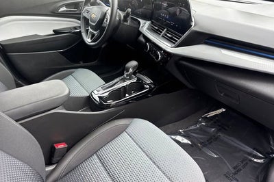 2025 Chevrolet Trax FWD 4dr LT