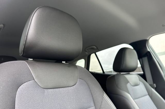 2025 Chevrolet Trax FWD 4dr LT