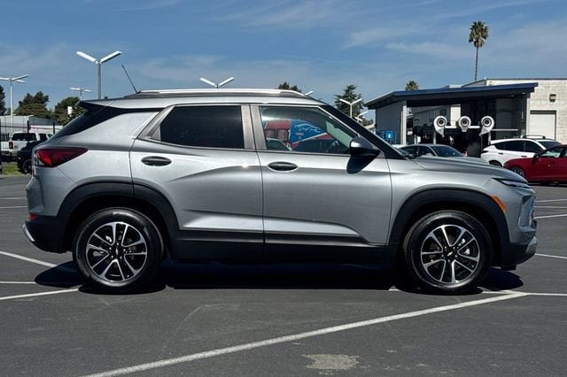 2026 Chevrolet Trailblazer FWD 4dr LT