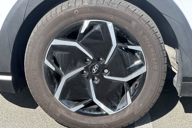 2024 Hyundai IONIQ 5 SE RWD