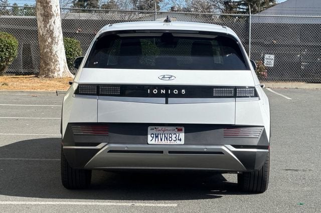 2024 Hyundai IONIQ 5 SE RWD