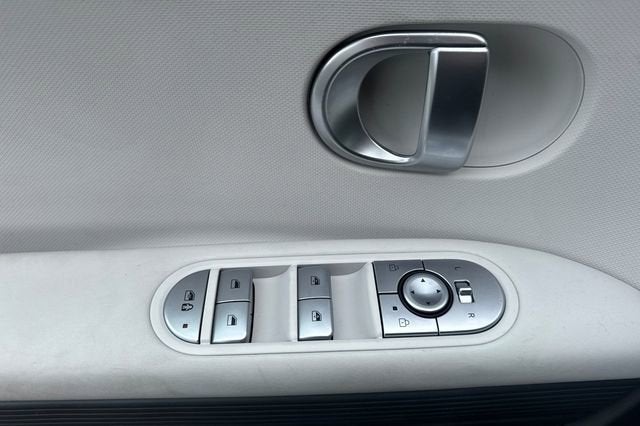 2024 Hyundai IONIQ 5 SEL RWD