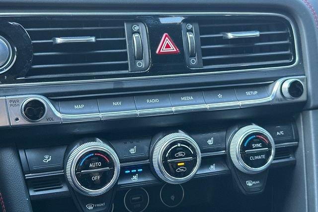 2023 Genesis G70 2.0T RWD