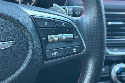 2023 Genesis G70 2.0T RWD