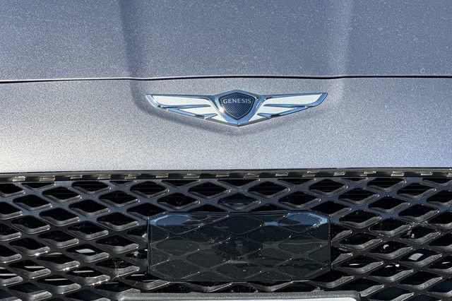 2023 Genesis G70 2.0T RWD