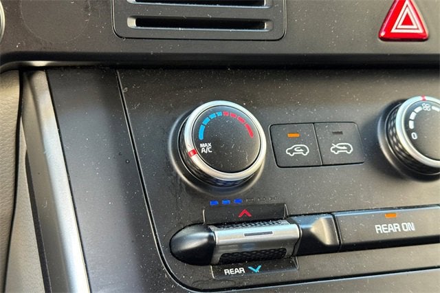 2024 Kia Carnival MPV LX FWD w/Seat Pkg