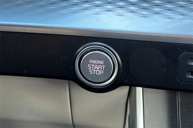 2024 Kia Carnival MPV LX FWD w/Seat Pkg