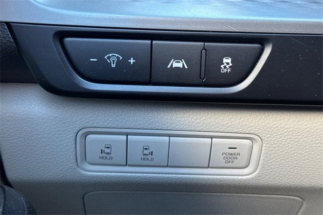 2024 Kia Carnival MPV LX FWD w/Seat Pkg