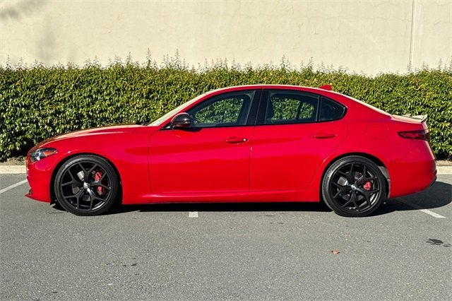 2020 Alfa Romeo Giulia RWD