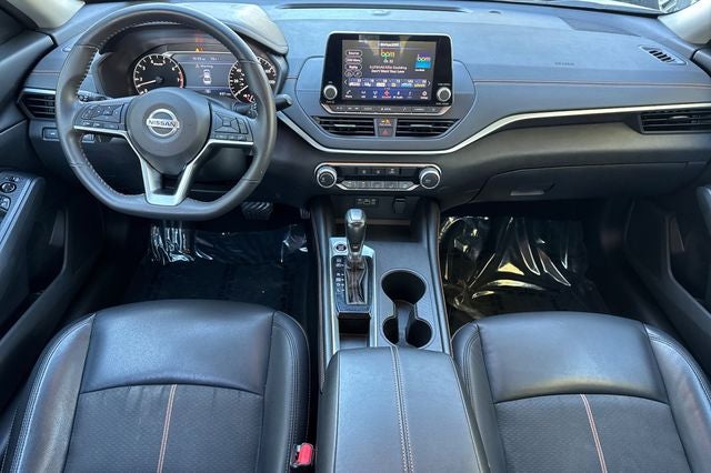 2022 Nissan Altima 2.5 SR SR