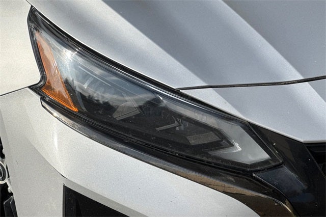 2023 Nissan Altima 2.5 SR SR