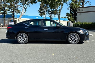 2024 Nissan Altima 2.5 SV SV