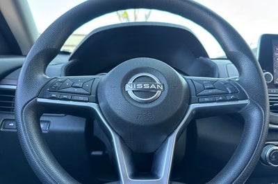 2024 Nissan Altima 2.5 SV SV