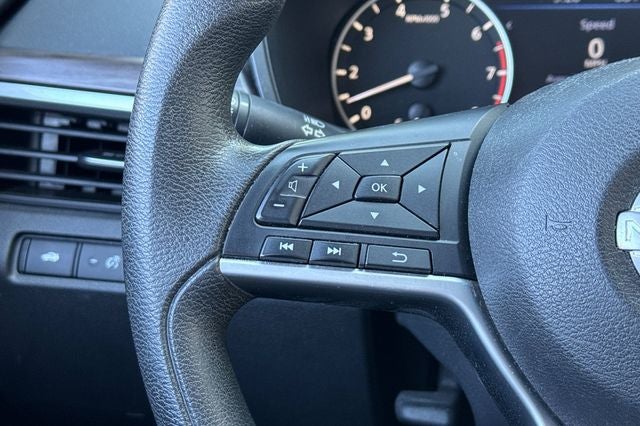 2024 Nissan Altima 2.5 SV SV