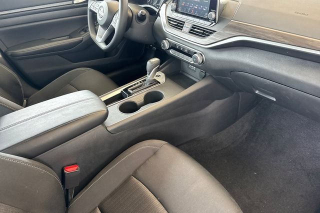 2025 Nissan Altima 2.5 SV SV FWD