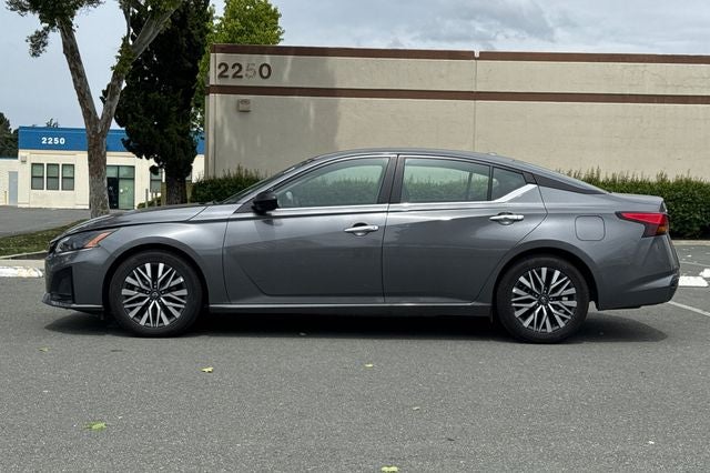 2025 Nissan Altima 2.5 SV SV FWD