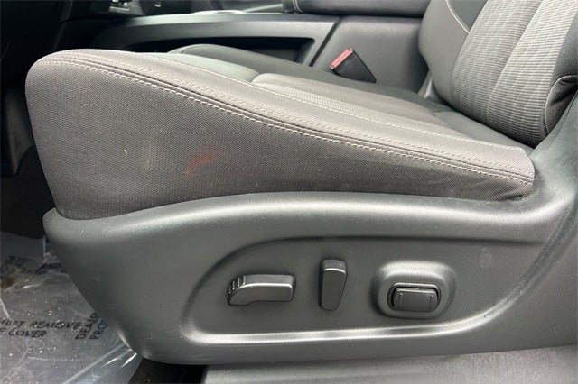 2023 Nissan Titan SV SV 2WD