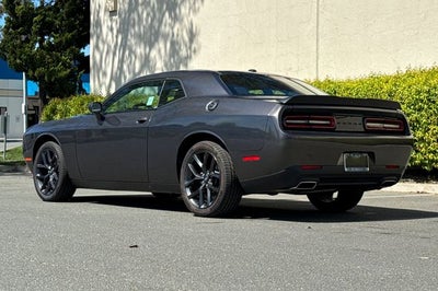2021 Dodge Challenger SXT BLACKTOP PKG