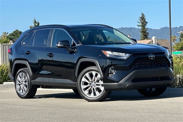 2023 Toyota RAV4 XLE Premium XLE PREMIUM