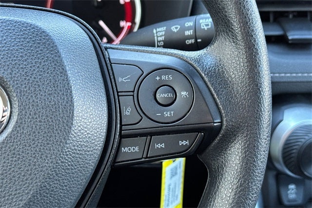 2024 Toyota RAV4 LE LE AWD