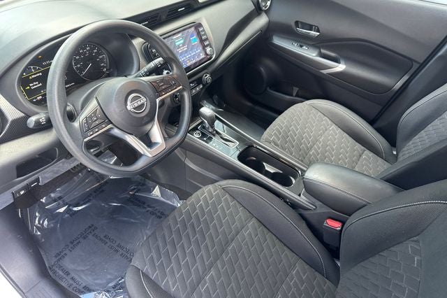 2022 Nissan Kicks SV