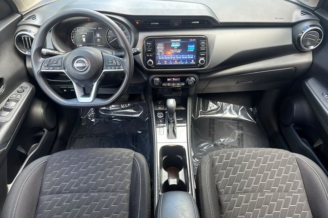 2022 Nissan Kicks SV