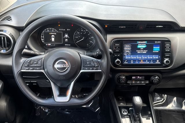 2022 Nissan Kicks SV