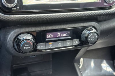 2022 Nissan Kicks SV