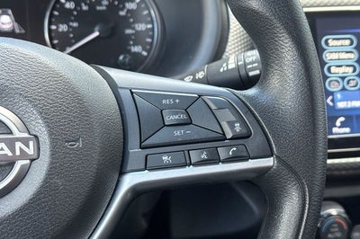 2022 Nissan Kicks SV