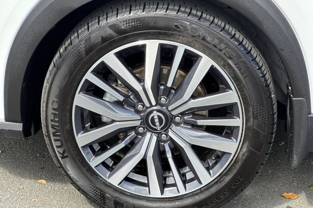 2022 Nissan Kicks SV