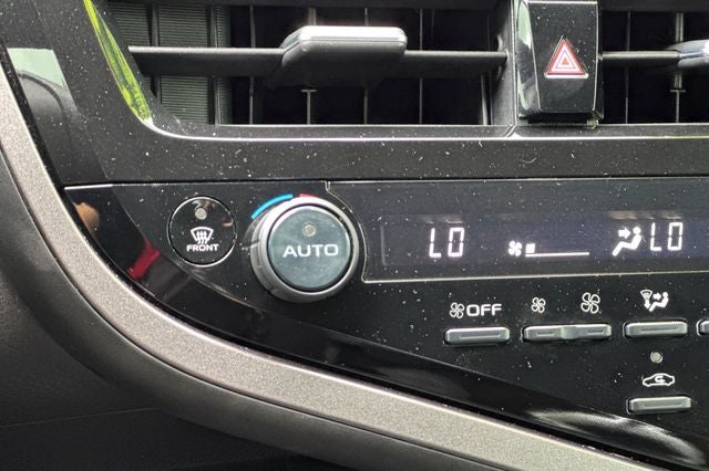 2024 Toyota Camry Hybrid LE LE