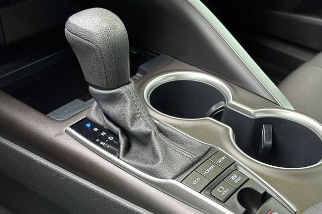 2024 Toyota Camry Hybrid LE LE