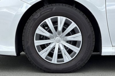 2024 Toyota Camry Hybrid LE LE