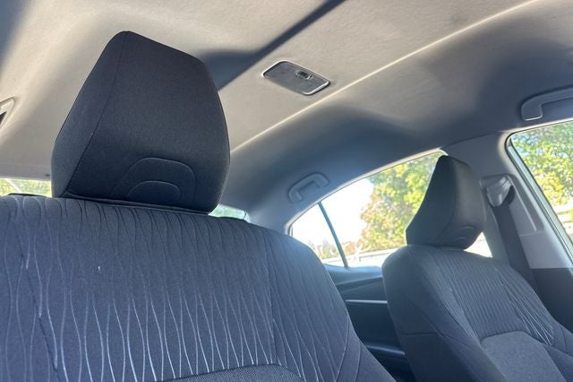 2025 Toyota Camry LE LE HYBRID