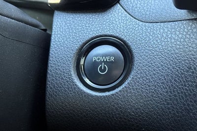 2025 Toyota Camry LE LE HYBRID