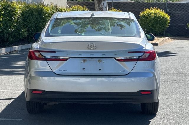 2025 Toyota Camry LE LE HYBRID