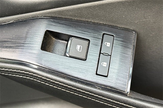 2024 Nissan Rogue SV SV