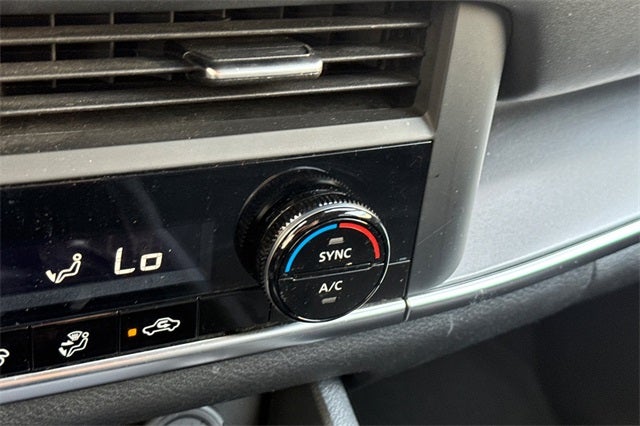 2024 Nissan Rogue SV SV