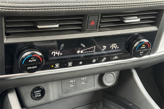 2024 Nissan Rogue SV