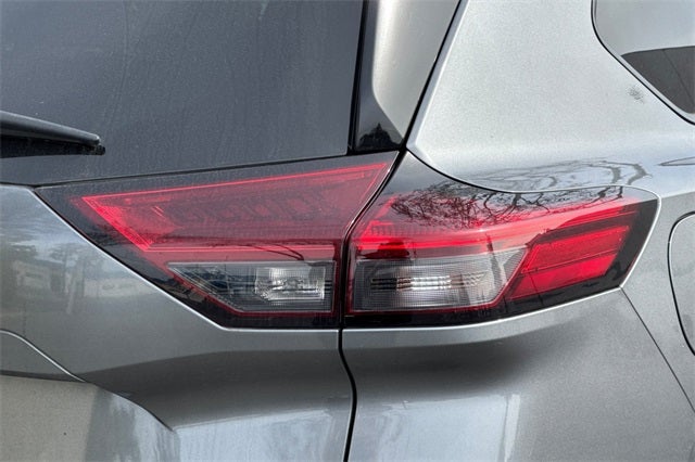 2022 Nissan Rogue SL SL PREMIUM PACKAGE