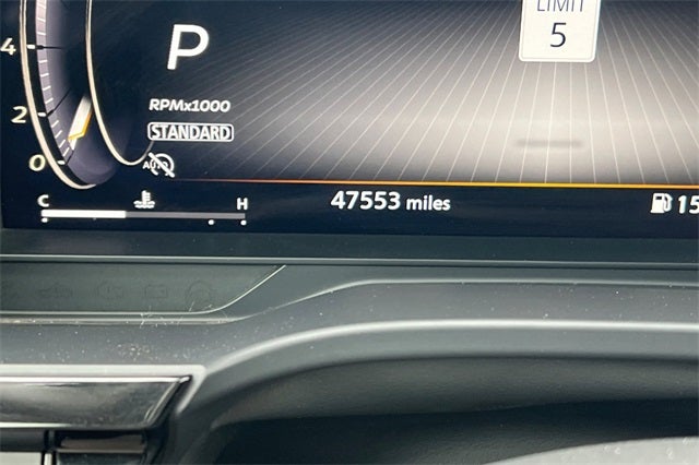 2023 INFINITI QX60 LUXE LUXE