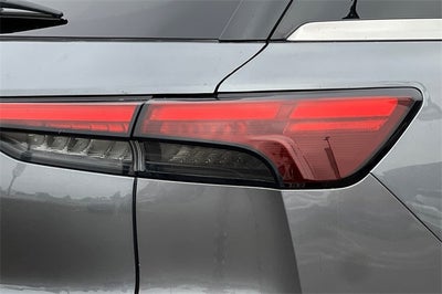 2023 INFINITI QX60 LUXE LUXE