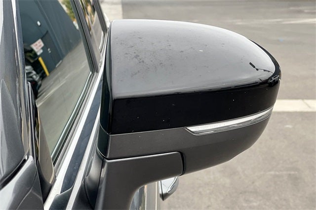 2023 INFINITI QX60 LUXE LUXE