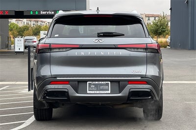 2023 INFINITI QX60 LUXE LUXE