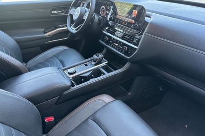 2024 Nissan Pathfinder Platinum PLATINUM 4WD