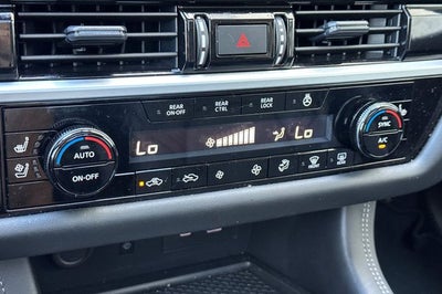 2024 Nissan Pathfinder Platinum PLATINUM 4WD