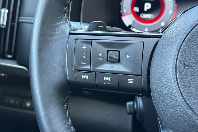 2024 Nissan Pathfinder Platinum PLATINUM 4WD