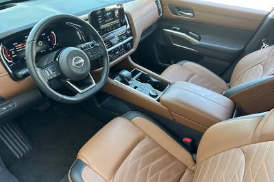 2025 Nissan Pathfinder Platinum PLATINUM 4WD