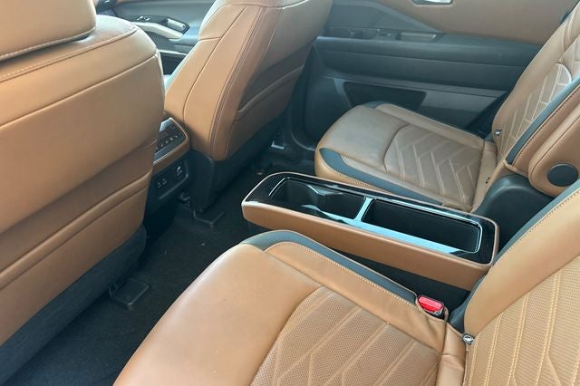2025 Nissan Pathfinder Platinum PLATINUM 4WD